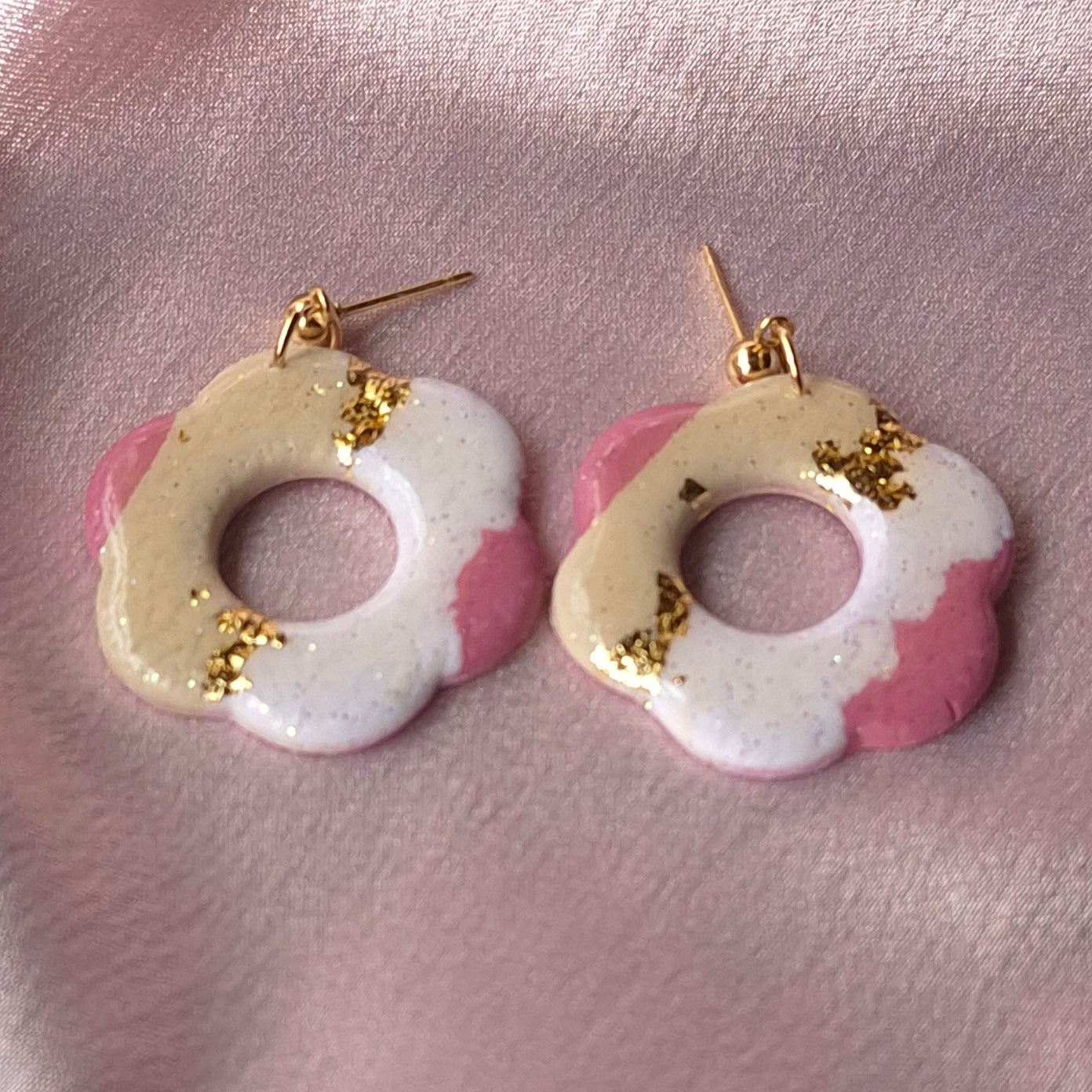 Pendientes Flor Dorada